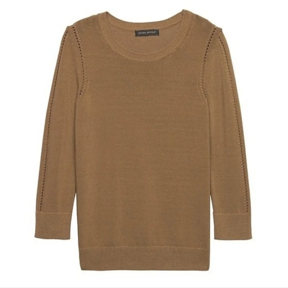 Banana Republic Camel Crew Neck Sweater